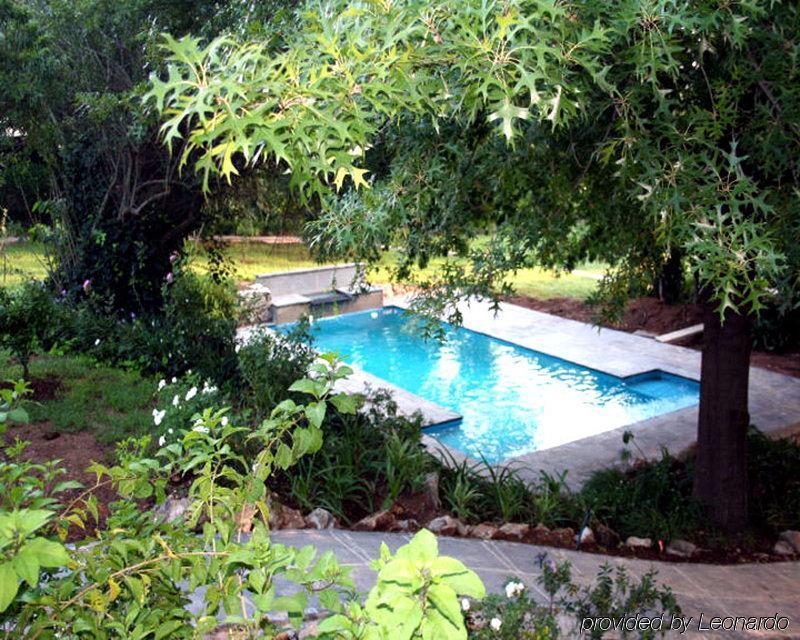 Sandton Lodge Rivonia Йоханнесбург Удобства фото