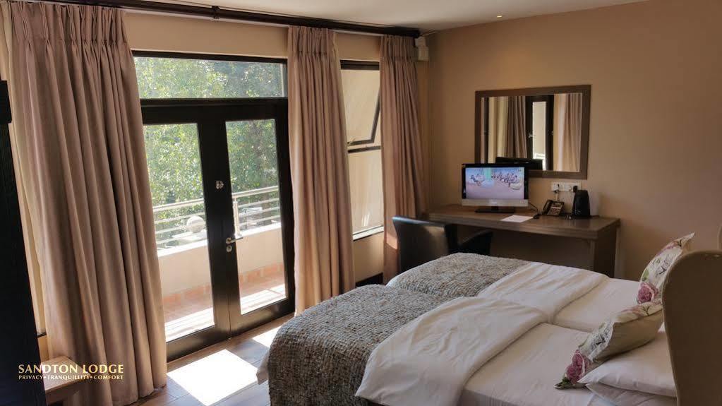 Sandton Lodge Rivonia Йоханнесбург Экстерьер фото